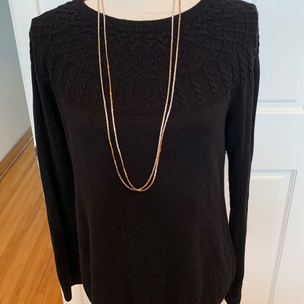EUC Talbots Black Crew Neck Sweeter Sz Medium